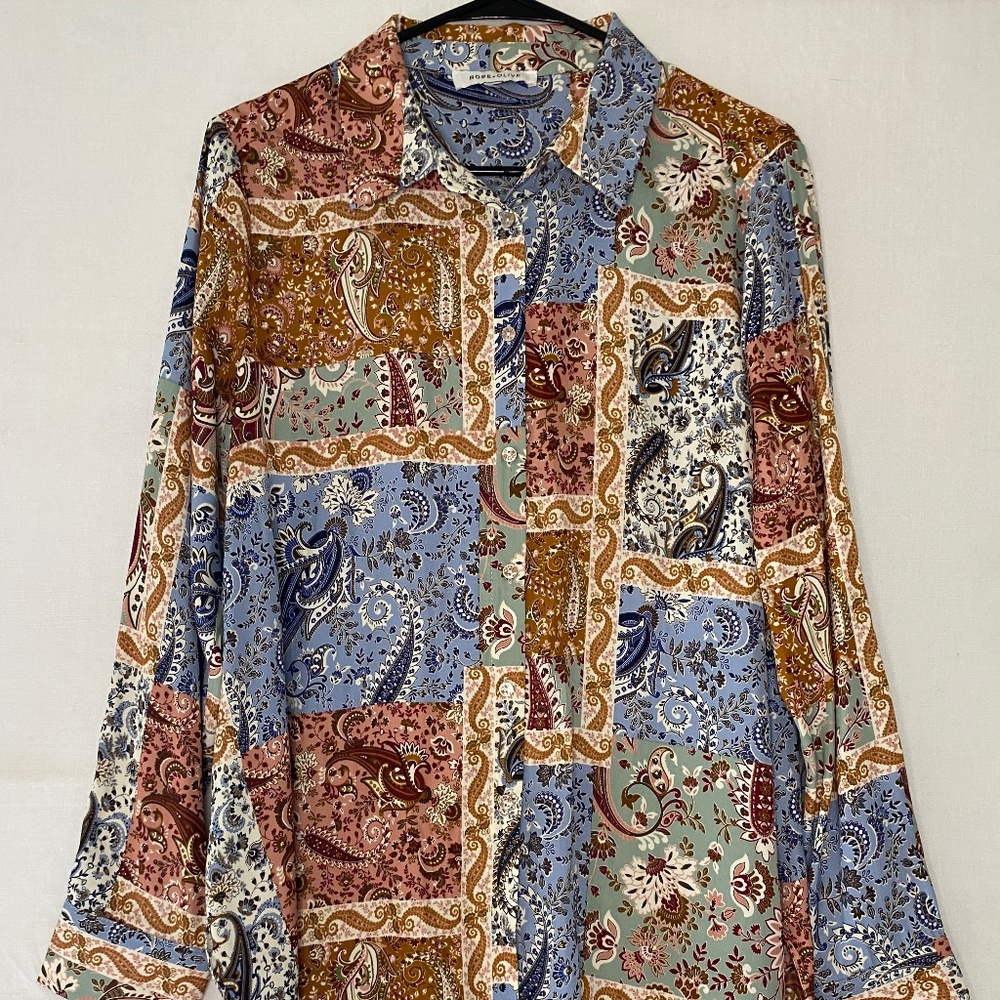 Rose and Olive Multicolor Long Sleeve Button Up Blouse Size Large